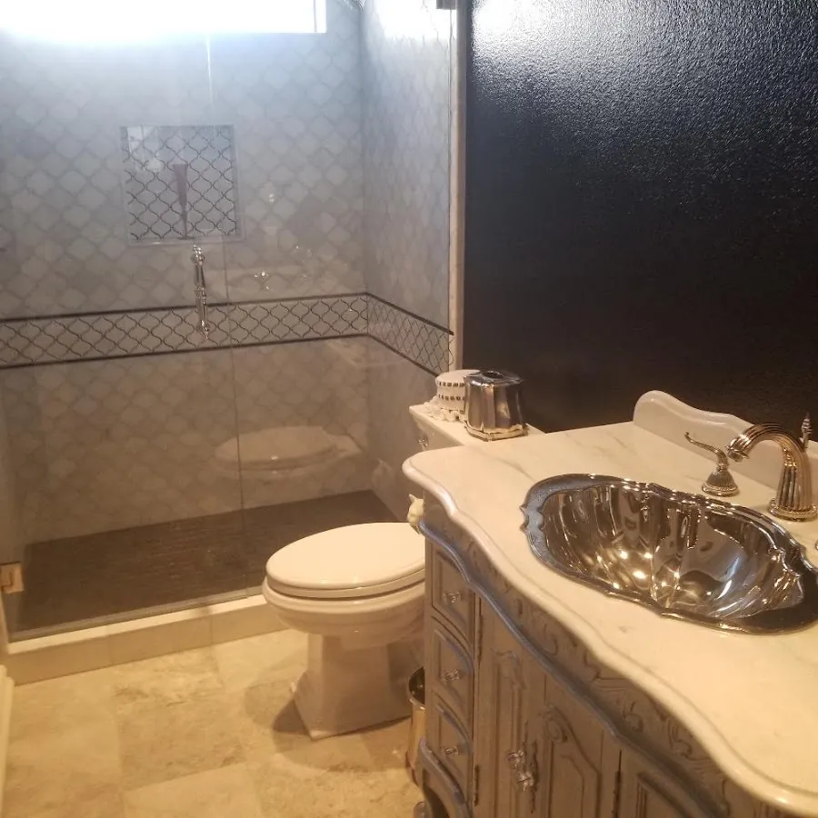 Professional plumbing work and bathroom remodeling in Bonita